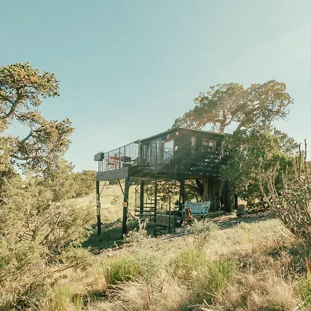 Ashley'S Treehouse At El Mistico Ranch Villa Nogal Exterior photo